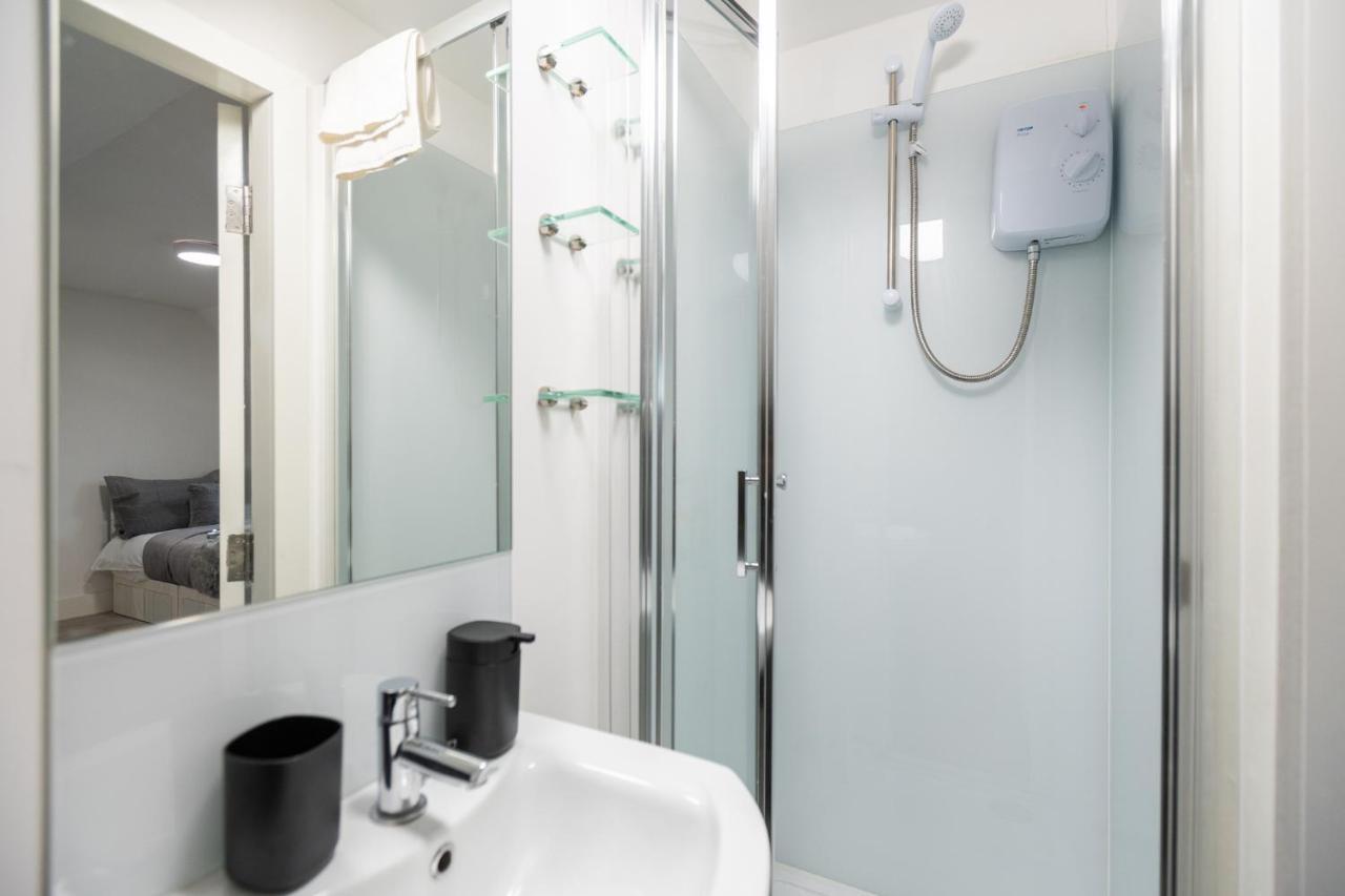 Large Studio Apartment 30 Mins To Oxford Street London Exterior foto
